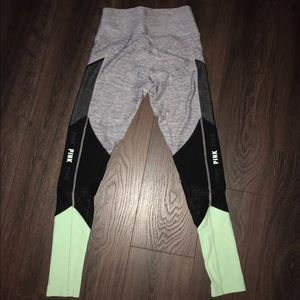 Victoria’s Secret leggings